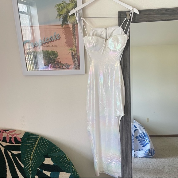 Hello Molly In The Rainbow Dress - Picture 5 of 7